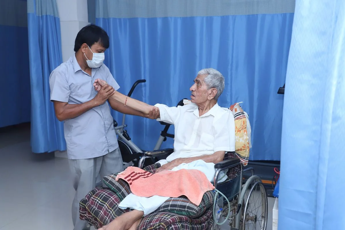 Dementia Assisted Living Care Facilities in Delhi, Gurgaon