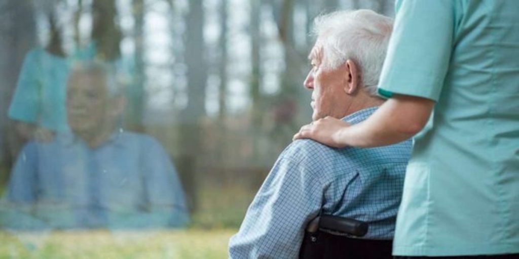 Senior Day Care For Alzheimer's