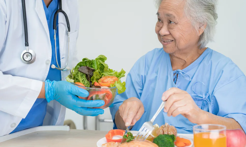 A doctor is explaning about the Diet Tips for Elderly in gurgaon, haryana